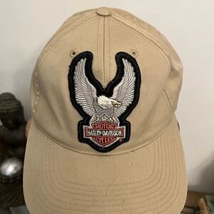 Vintage adjustable Harley‎ Davidson eagle patch adjustable dad hat. Motorcycle